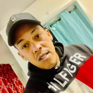 Meet your Posher, Hakeem